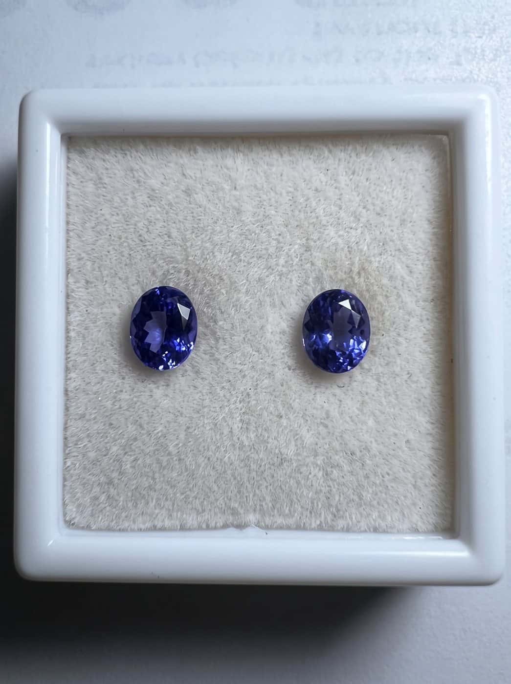 Tanzanite Pair, 0.95 ct