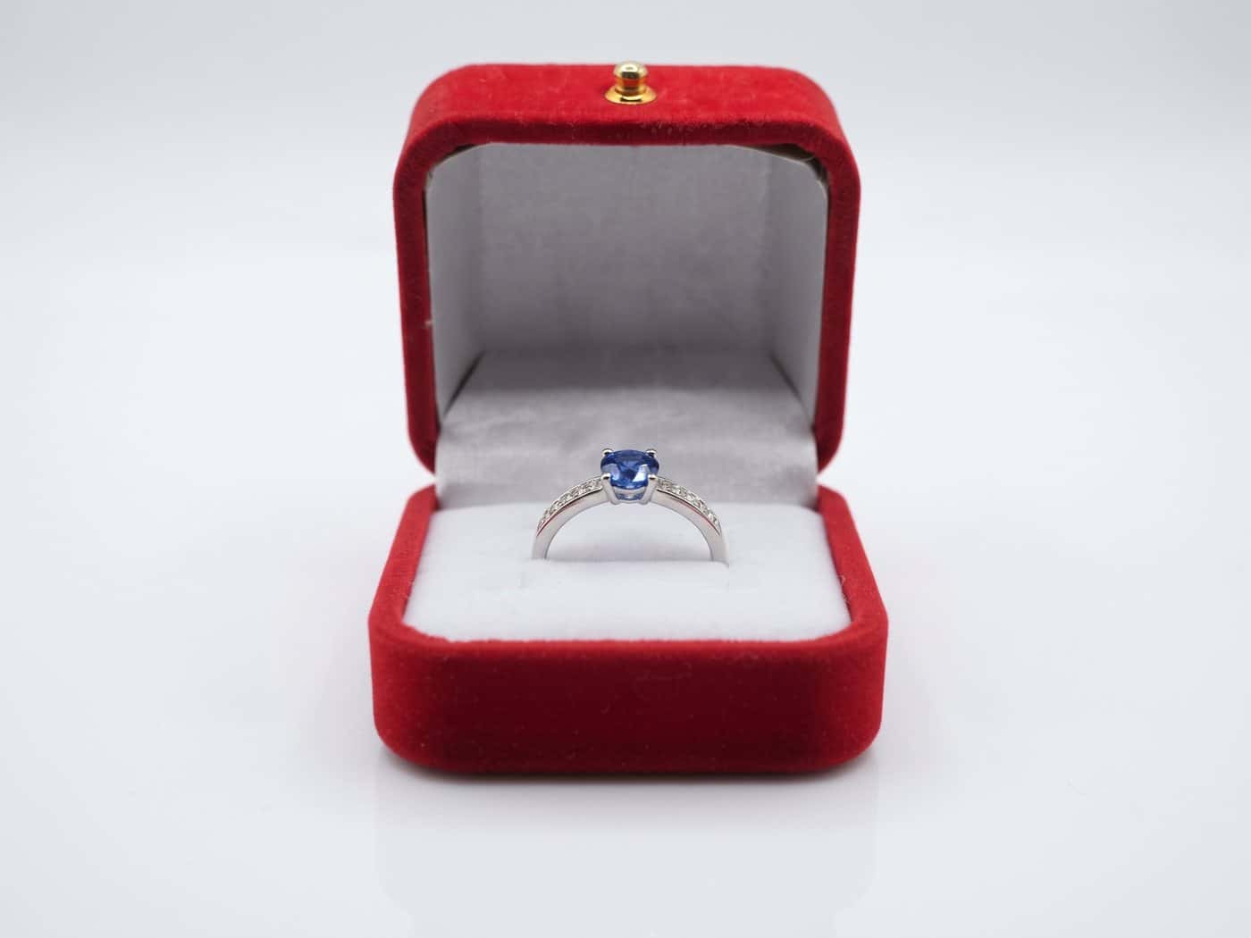 Tanzanite Ring, 1.00 ct (Size 14.5)